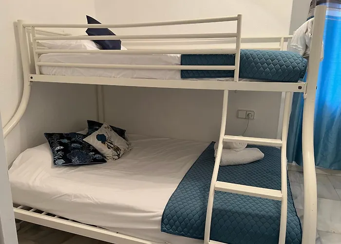 Casa Georgina - Cozy 2 Bed 2 Bath Groundfloor Apartment