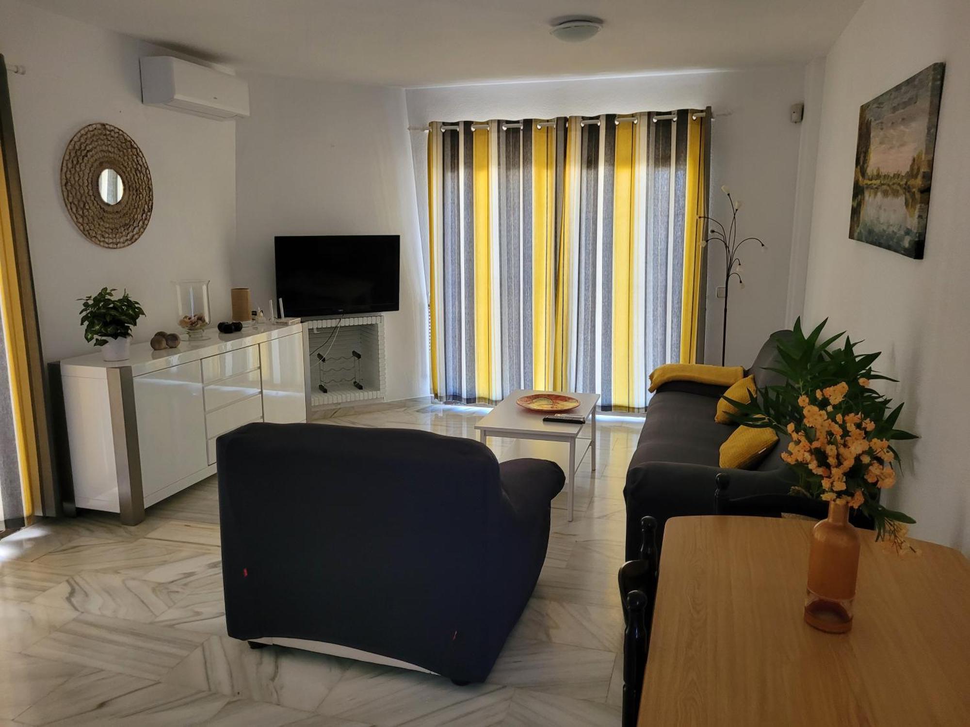 Casa Georgina - Cozy 2 Bed 2 Bath Groundfloor *
